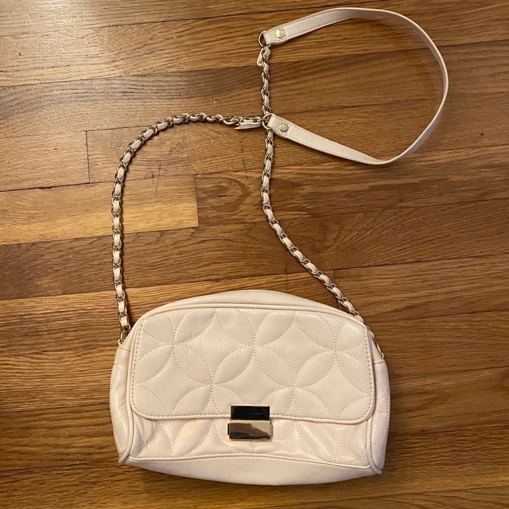 Blush quilted shoulder bag